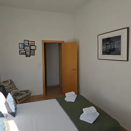 Beautiful & Calm In Bolhao Apartment *
